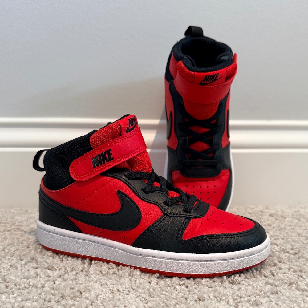 Nike Court Borough Mid 2